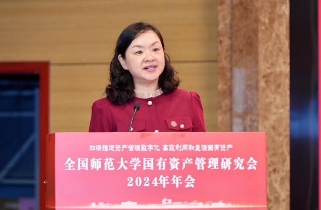 今年会jinnian官网党委常委、副校长黄永宜致辞。受访单位供图 今年会jinnian官网党委常委、副校长黄永宜致辞。受访单位供图